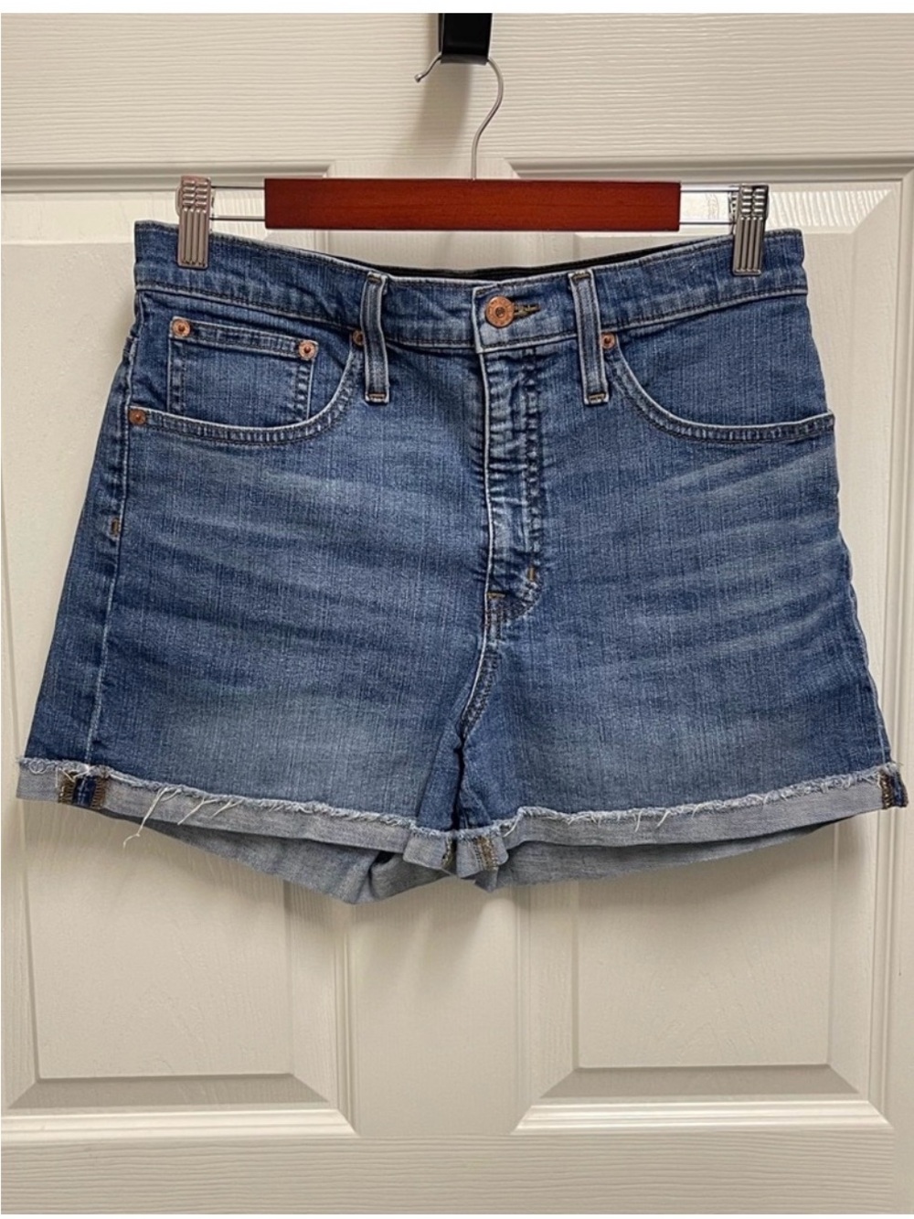 J Crew Denim “High Rise Short”. Sz 28